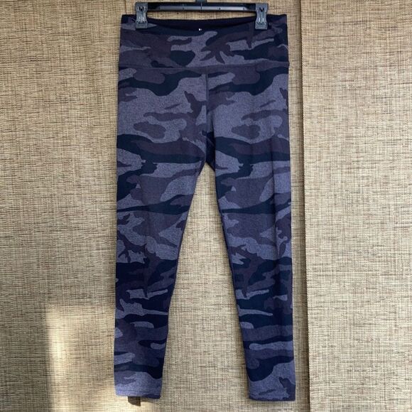 Tuff Athletics Pants - Tuff Athletics camo print leggings black and grey